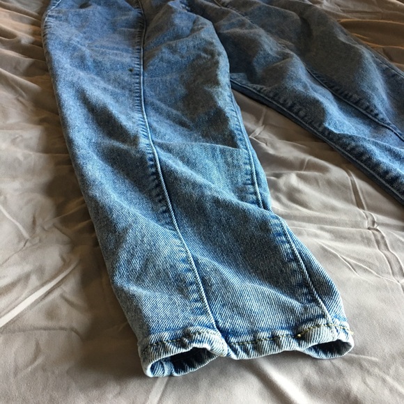 NWOT Women’s No Boundaries High Rise Straight Leg Mom Jeans - Light Jean Wash - Picture 10 of 13